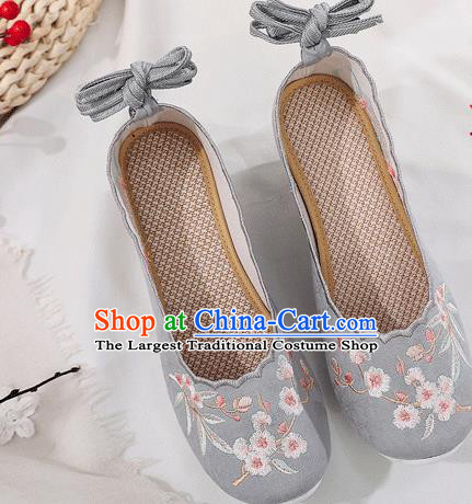 China Embroidered Plum Fan Grey Cloth Shoes Traditional Shoes Folk Dance Platform Shoes