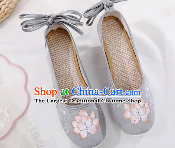 China Traditional Embroidered Grey Cloth Shoes Ancient Ming Dynasty Princess Shoes