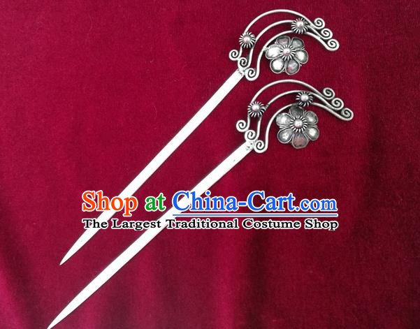 Chinese Traditional Miao Nationality Silver Hairpin Guizhou Ethnic Folk Dance Hair Accessories