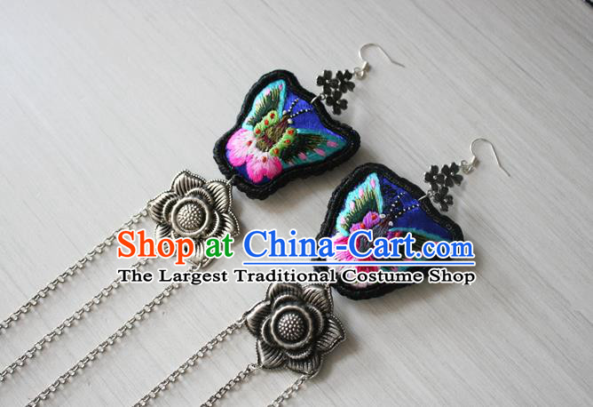 China National Ethnic Silver Flower Tassel Earrings Traditional Cheongsam Embroidered Butterfly Ear Accessories