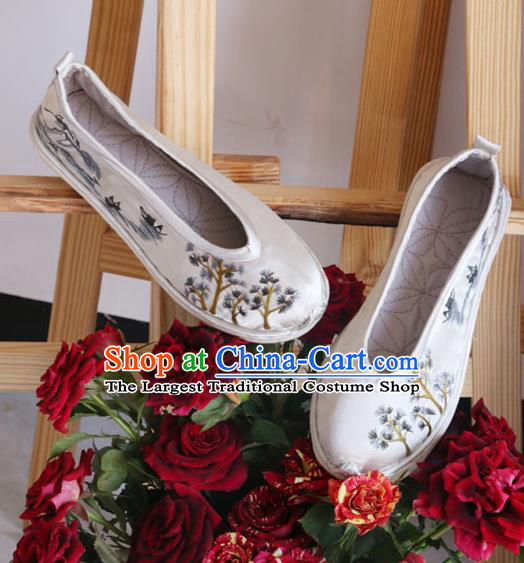 Chinese Traditional National Strong Cloth Soles Shoes Ethnic Woman Shoes Hand Embroidered Satin Shoes