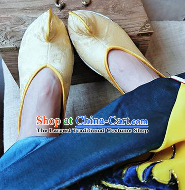 Chinese Classical Dragons Pattern Shoes Hand Golden Brocade Shoes Traditional Ancient Empress Shoes