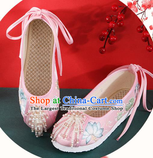 Chinese Traditional Beads Tassel Shoes Classical Dance Pink Cloth Shoes National Embroidered Lotus Shoes