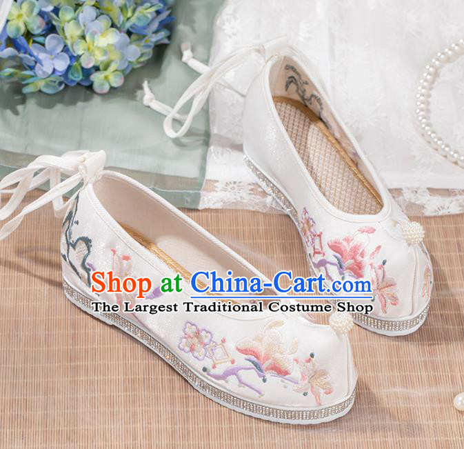Chinese Classical Embroidery Mangnolia Shoes Traditional Woman White Cloth Shoes National Dance Shoes