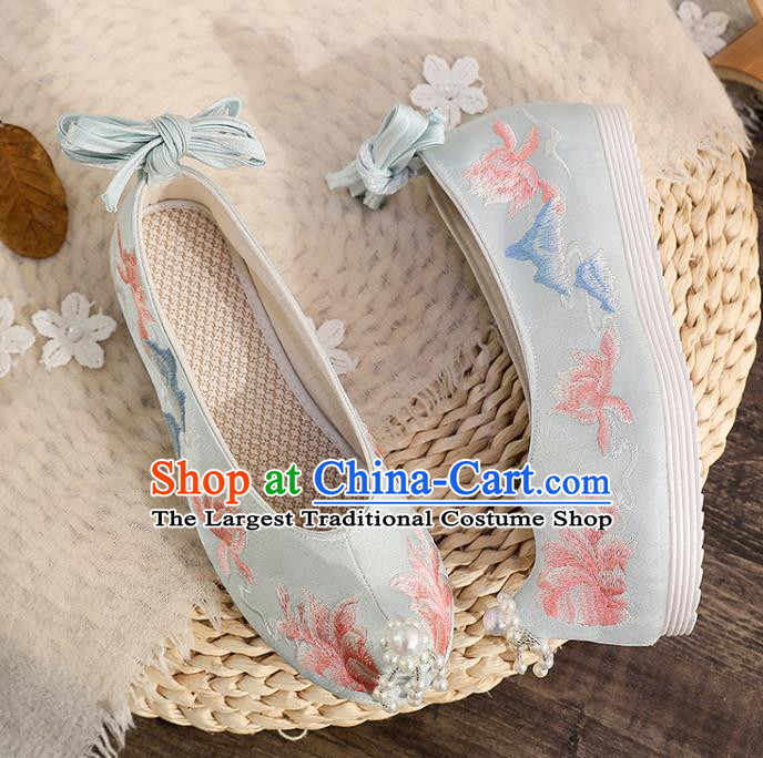 China Ancient Princess Shoes Traditional Hanfu Beads Toe Shoes Ming Dynasty Embroidered Shoes Blue Cloth Shoes