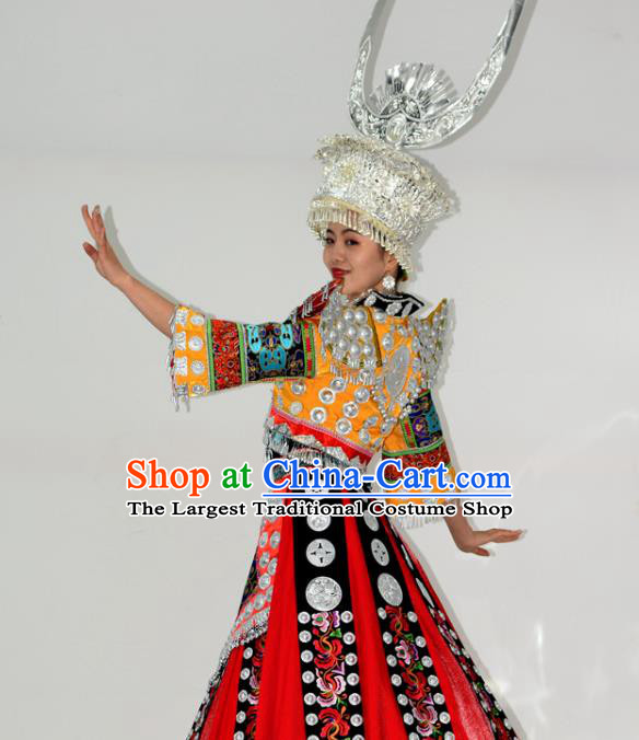 Chinese Hmong Minority Performance Dress Ethnic Dance Garment Outfits Miao Nationality Festival Clothing and Silver Headwear