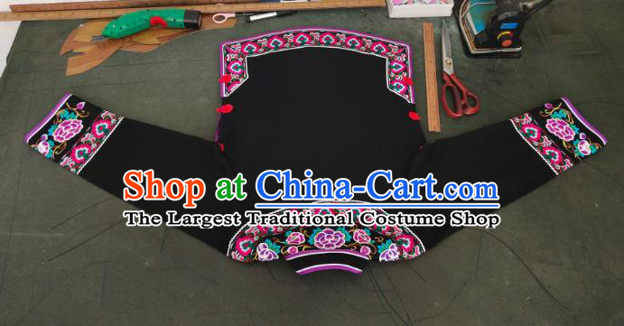 Chinese Ethnic Folk Dance Embroidered Shirt Clothing Bouyei Nationality Black Blouse Guizhou Minority Woman Top Garment