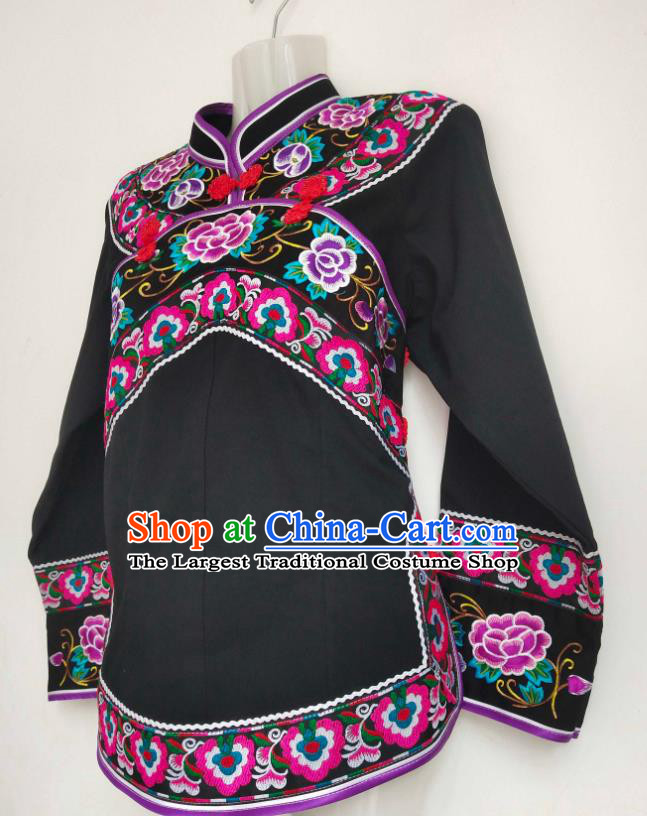 Chinese Ethnic Folk Dance Embroidered Shirt Clothing Bouyei Nationality Black Blouse Guizhou Minority Woman Top Garment