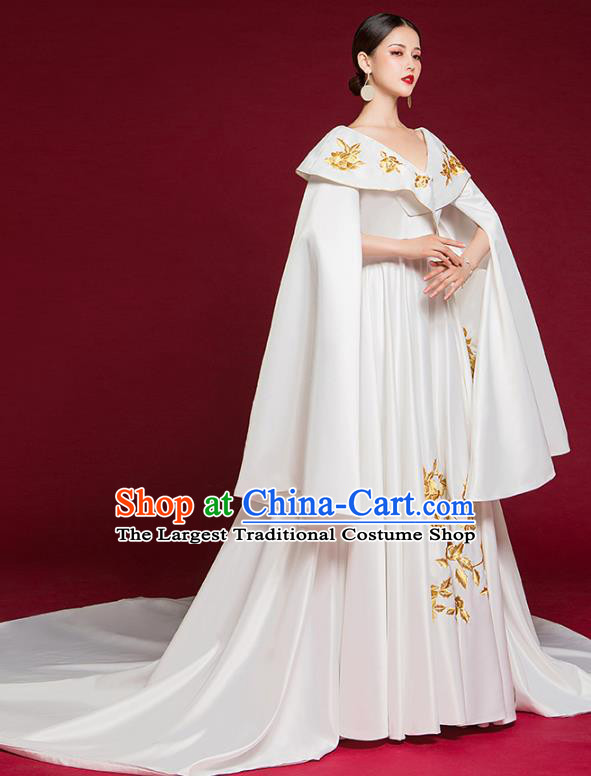 China Compere White Trailing Dress Garment Stage Show Full Dress Catwalks Embroidered Fashion Clothing