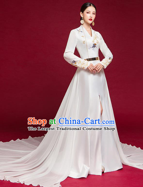 China Spring Festival Gala Compere Embroidered White Dress Garment Stage Show Trailing Full Dress Catwalks Fashion Clothing