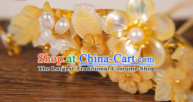 Chinese Ancient Patrician Female Hairpin Traditional Ming Dynasty Young Lady Yellow Shell Plum Hair Crown Jewelry