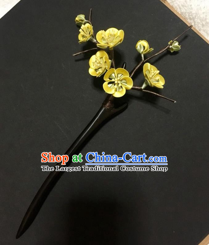 China Handmade Yellow Silk Plum Blossom Hairpin Traditional Hanfu Hair Accessories Ancient Swordswoman Ebony Hair Stick