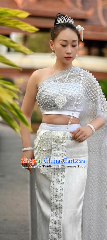 Asian Thailand Princess White Dress Thai Female Folk Dance Embroidery Beads Uniforms Clothing