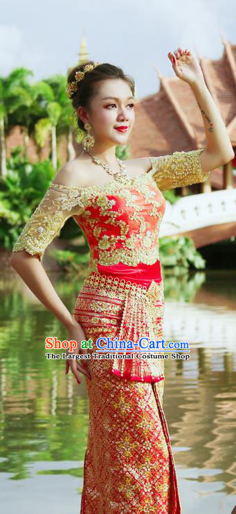 Asian Thai Wedding Uniforms Court Woman Dress Clothing Traditional Thailand Embroidery Off Shoulder Blouse and Red Skirt