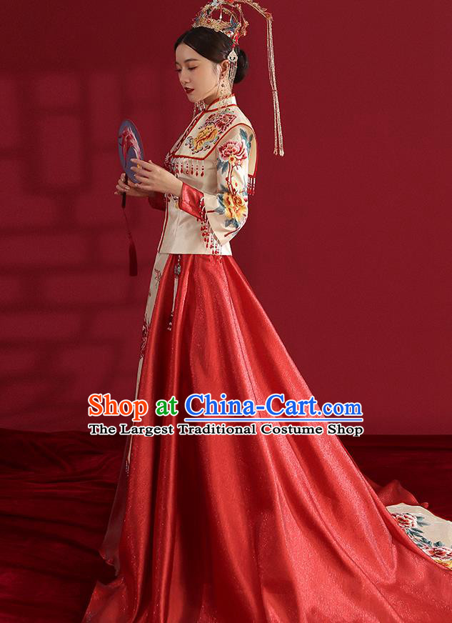 China Classical Embroidered Phoenix Peony Wedding Dress Traditional Bride Xiuhe Suit Costumes