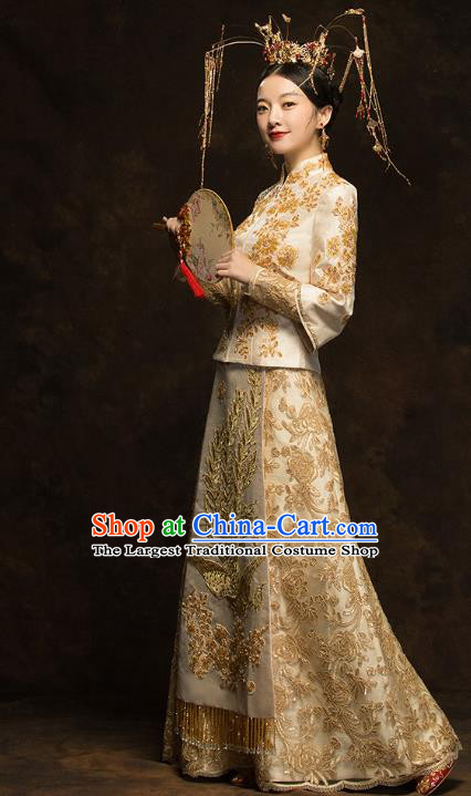China Traditional Bride Costumes Wedding Toast Dress Classical Embroidered Phoenix Golden Xiuhe Suits