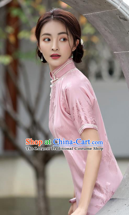Republic of China National Pink Silk Cheongsam Traditional Shanghai Young Woman Qipao Dress