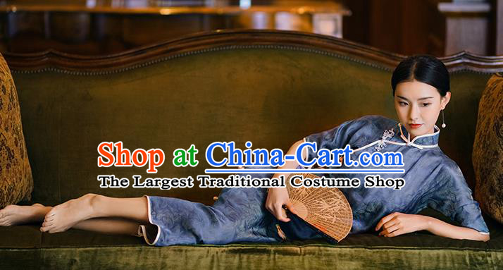 Republic of China Classical Shanghai Beauty Qipao Dress Traditional Minguo Blue Silk Cheongsam