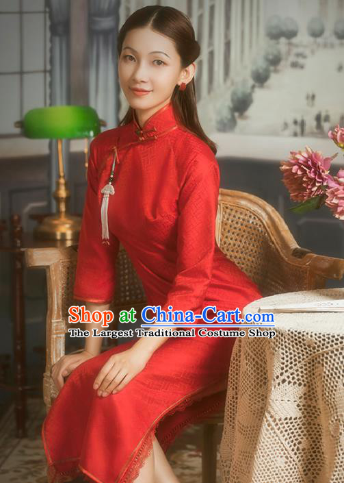China Classical Wedding Bride Red Silk Cheongsam Traditional Minguo Shanghai Young Lady Qipao Dress