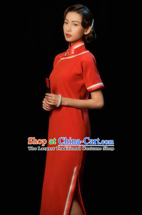 China Traditional Minguo Shanghai Woman Qipao Dress Classical Wedding Bride Red Silk Cheongsam