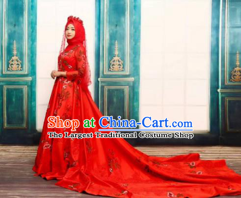 Chinese Traditional Wedding Garment Costumes Hui Ethnic Bride Clothing Classical Embroidered Red Trailing Dress and Headdress