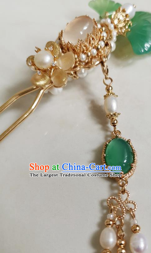 China Handmade Ginkgo Leaf Hair Stick Traditional Ming Dynasty Hanfu Hair Accessories Ancient Court Woman Golden Hairpin