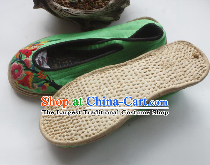 Chinese Traditional Yunnan Bai Nationality Woman Shoes National Strong Cloth Soles Shoes Handmade Green Embroidered Shoes