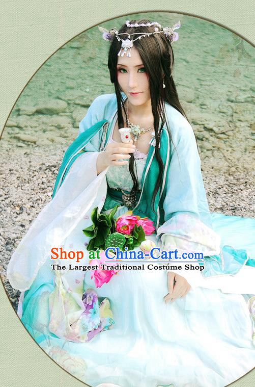 China Ancient Young Beauty Garments Traditional Song Dynasty Princess Blue Hanfu Dress Cosplay Swordswoman Clothing