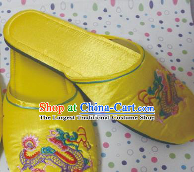 Chinese Handmade Yellow Satin Shoes Embroidery Dragon Slippers Wedding Shoes