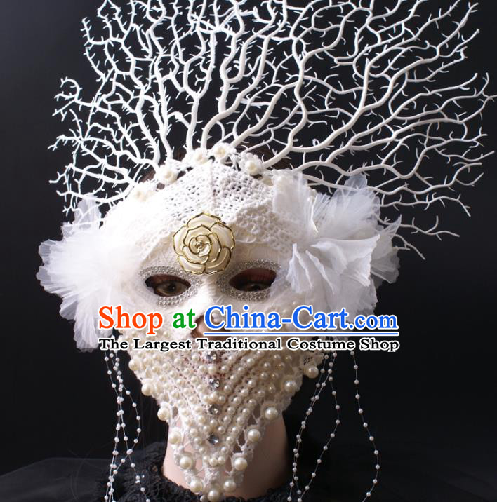 Deluxe White Lace Face Mask Stage Performance Headpiece Halloween Cosplay Pearls Mask
