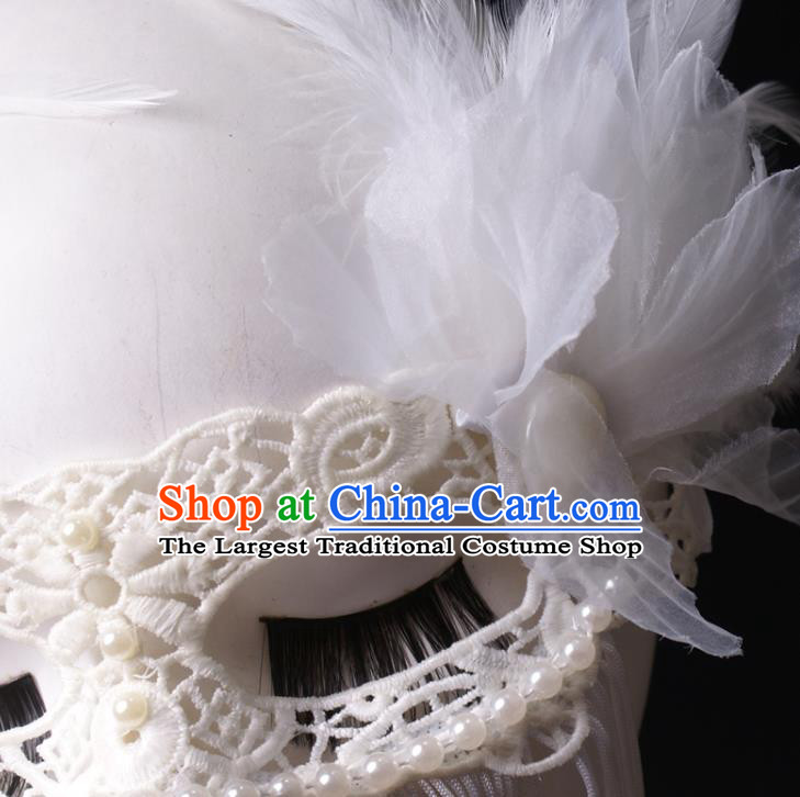 Deluxe Halloween Cosplay Woman White Tassel Mask Handmade Lace Face Mask Stage Performance Headpiece