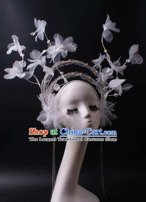 Top Baroque Giant Headdress Rio Carnival Decorations Halloween Cosplay Hair Accessories Stage Show White Silk Flowers Hair Crown
