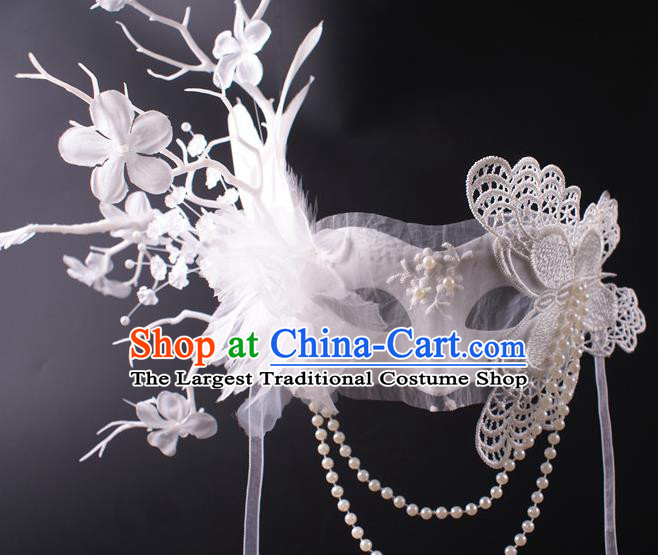 Halloween Stage Performance Headpiece Cosplay Party Deluxe Lace Butterfly Mask Handmade White Feather Face Mask