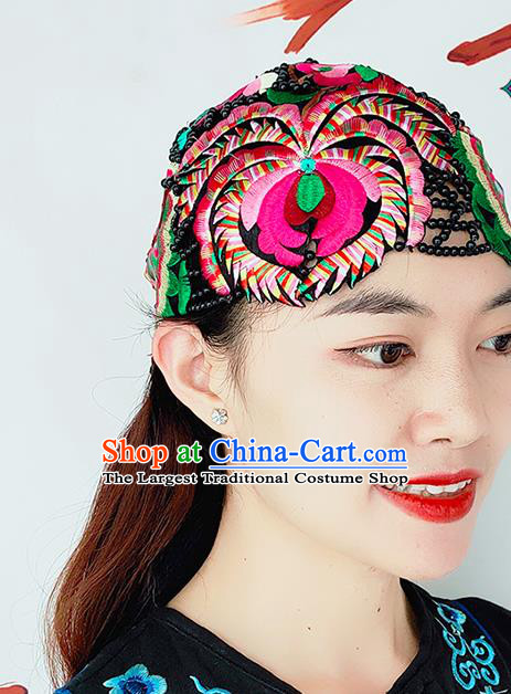 China Ethnic Knitted Hat Headwear Handmade Folk Dance Headband Yunnan Minority Woman Embroidered Butterfly Hair Clasp