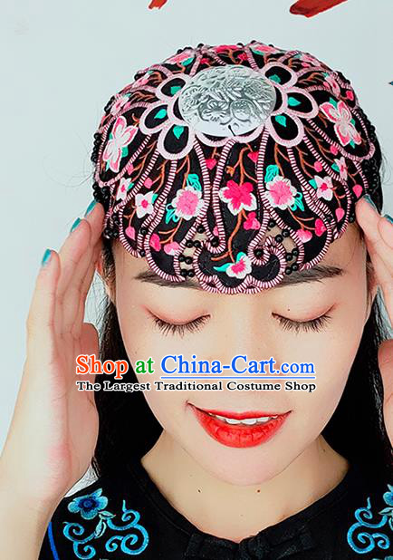 China Yunnan Minority Woman Embroidered Hair Clasp Ethnic Dance Headwear Handmade Silver Headband