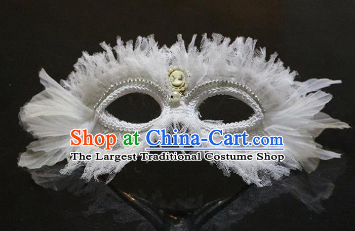 Handmade Christmas Costume Party Blinder Headpiece Brazil Carnival Feather Mask Halloween Cosplay White Lace Face Mask