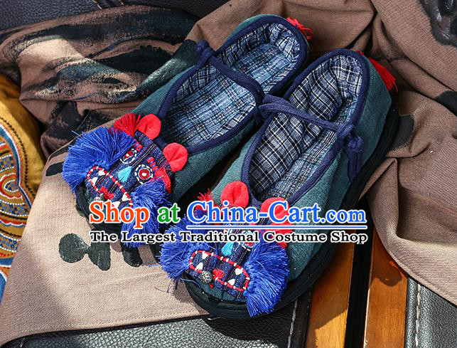 China Handmade Deep Green Canvas Shoes National Folk Dance Sandal Shoes Embroidered Tiger Head Shoes