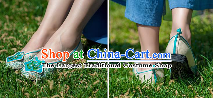 China Handmade Old Beijing Cloth Shoes Folk Dance Shoes National Woman Beige Flax Shoes Embroidered Bamboo Shoes