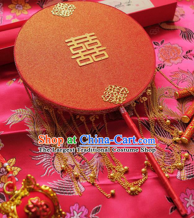 China Classical Dance Circular Fan Handmade Red Silk Fan Traditional Wedding Fan Bride Golden Butterfly Tassel Palace Fan