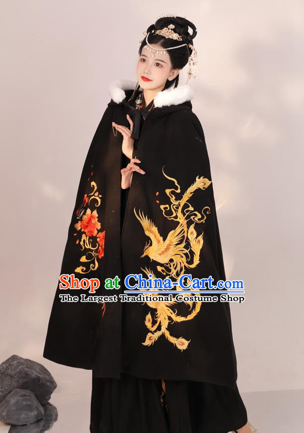 China Ancient Noble Woman Embroidered Phoenix Black Cape Traditional Hanfu Cloak Garment Ming Dynasty Imperial Concubine Historical Clothing