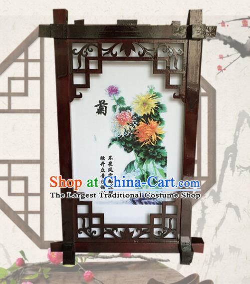 China Handmade Vintage Palace Lantern Traditional Court Light Lamp Plum Orchids Bamboo Chrysanthemum Painting Hanging Lantern Classical Wood Lanterns