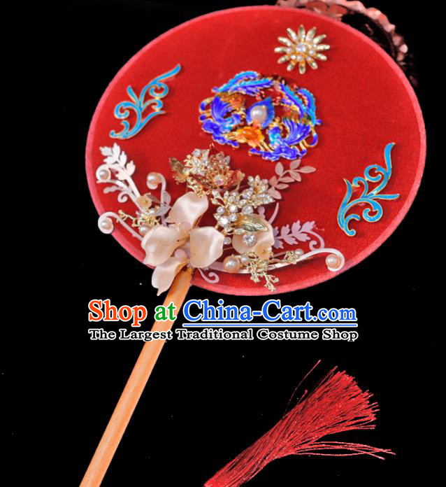 Handmade China Classical Dance Red Palace Fan Wedding Cloisonne Phoenix Fan Ancient Bride Circular Fan Traditional Silk Fan