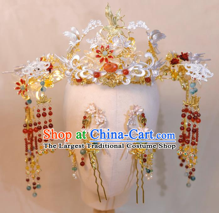 Chinese Handmade Xiuhe Suits Headdress Ancient Bride Golden Hair Crown Wedding Hair Accessories Classical Phoenix Coronet and Hairpins