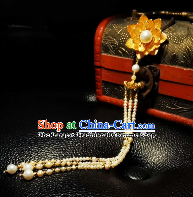 Chinese Classical Gilding Lotus Hair Stick Handmade Ming Dynasty Headpiece Traditional Wedding Hair Accessories Ancient Empress Pearls Tassel Hairpin