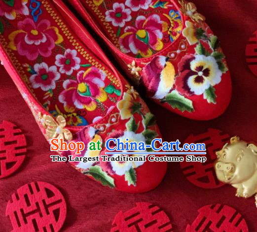 China Wedding Red Satin Shoes Embroidered Magpie Shoes Handmade Bride Shoes Xiuhe Suit Shoes