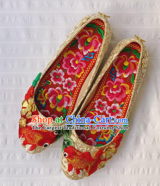 China Xiuhe Suit Shoes Wedding Golden Lace Shoes Embroidered Goldfish Shoes Handmade Bride Shoes