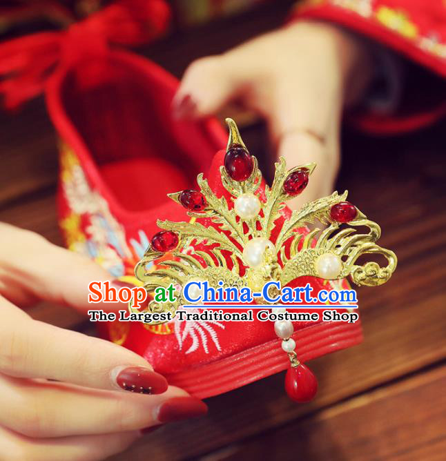 China XiuHe Red Satin Shoes Hanfu Shoes Classical Wedding Shoes Embroidered Shoes Handmade Golden Phoenix Bride Shoes