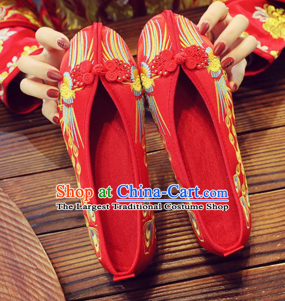 China Handmade Bride Shoes Xiuhe Red Satin Shoes Classical Wedding Shoes Embroidered Phoenix Shoes