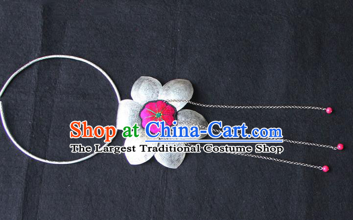 Chinese Yunnan Ethnic Silver Accessories Miao Nationality Silver Necklace Hmong Minority Embroidered Necklet Jewelry