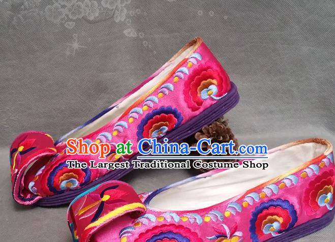 Handmade China National Woman Rosy Satin Shoes Yunnan Wedding Embroidered Shoes Ethnic Folk Dance Shoes